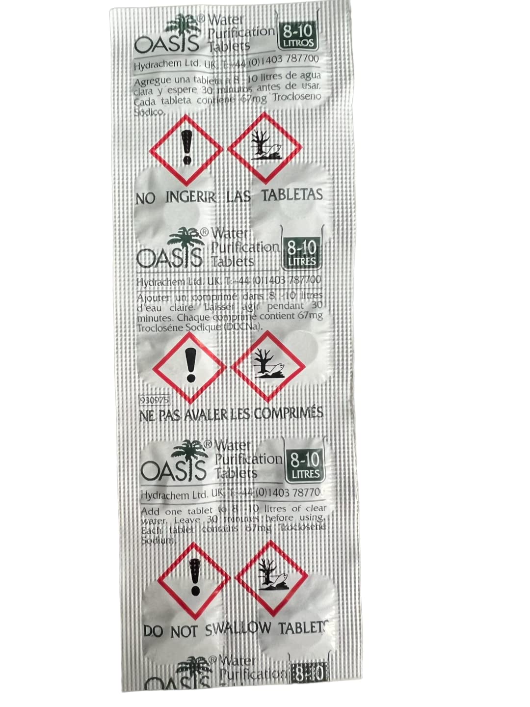 Close-up of a single Oasis blister strip showing the 67mg Troclosene Sodium active ingredient, Hydrachem UK manufacturer details, 8-10 litre dosing label and GHS hazard pictograms